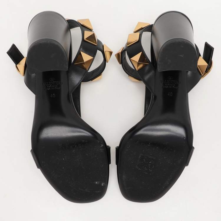 Pre Owned Valentino Black Leather Roman Stud Ankle Strap Sandals Size 40