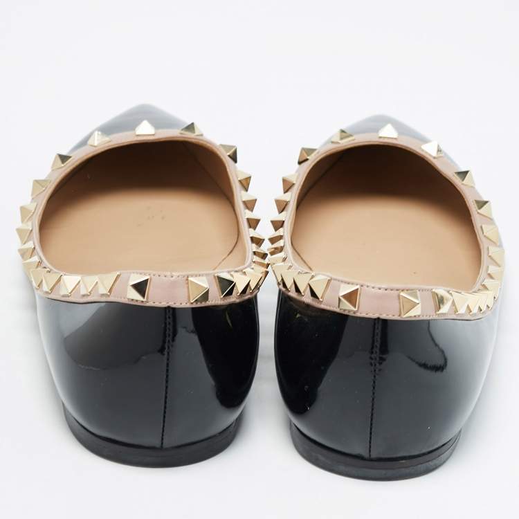 Pre Owned Valentino Black/Beige Patent Leather Rockstud Ballet Flats Size 40
