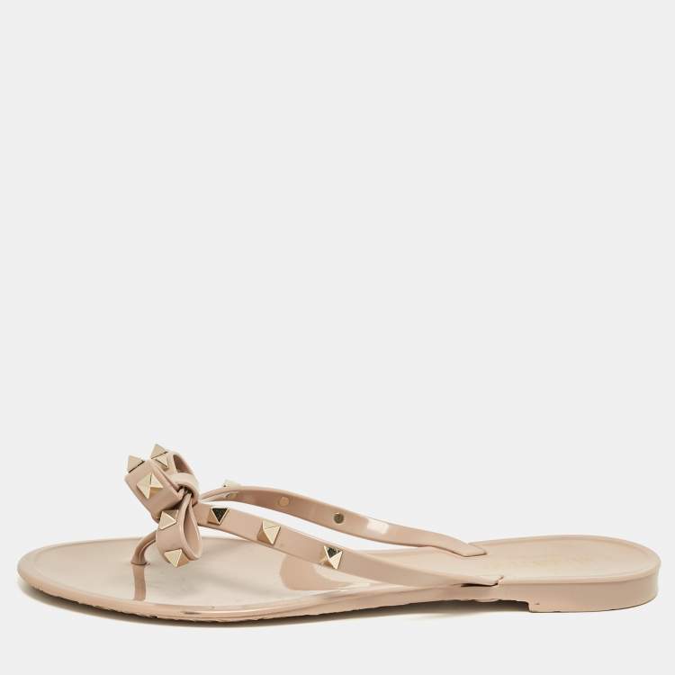Pre Owned Valentino Beige Rubber Bow Rockstud Thong Flats Size 41