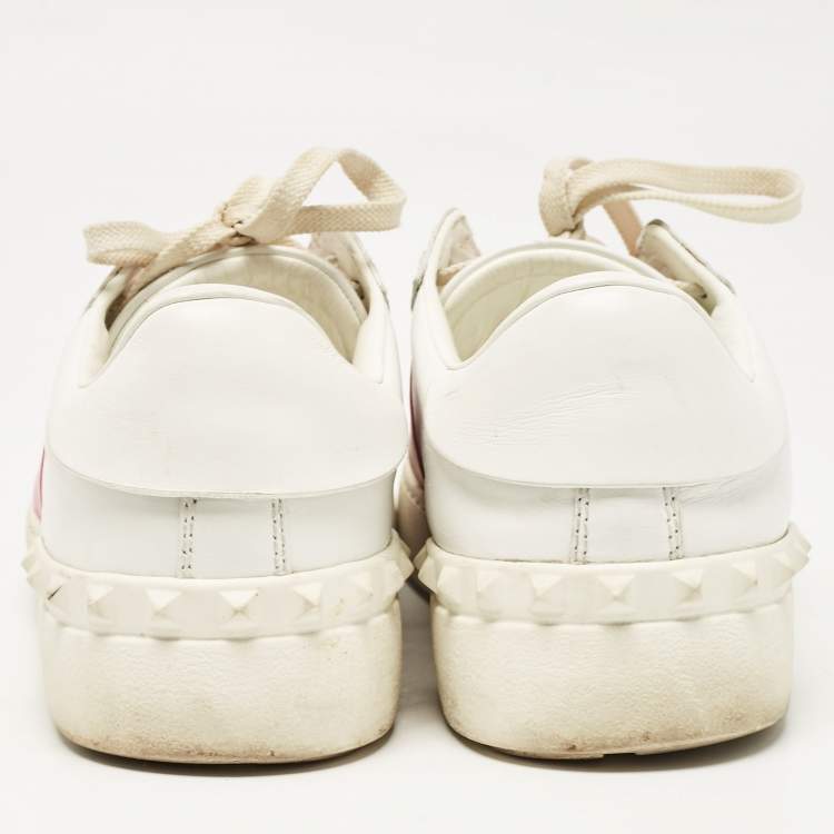 Pre Owned Valentino White/Red Leather Rockstud Lace Up Sneakers Size 39