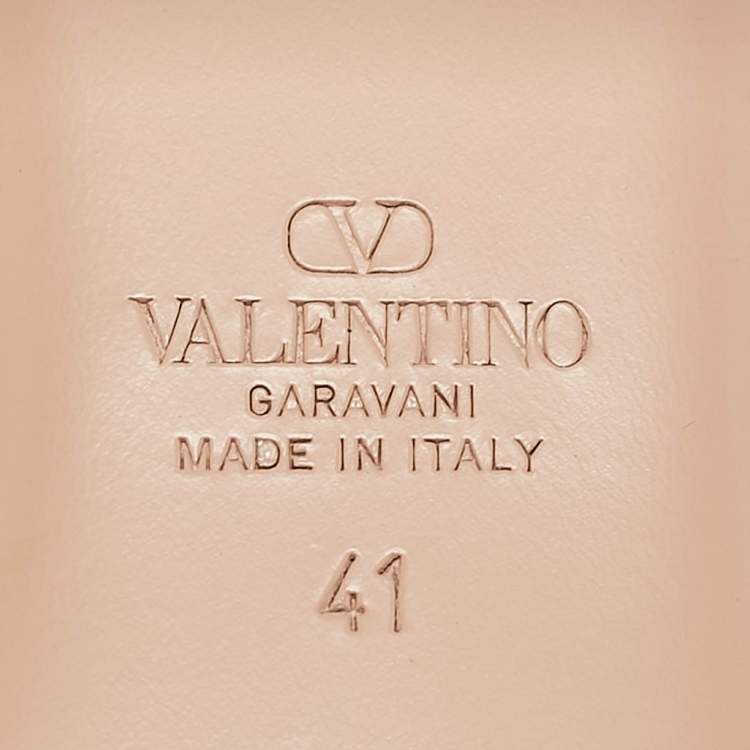 مملوكة مسبقًا Valentino Dusty Pink Leather VLogo Ankle Strap Sandals Size 41