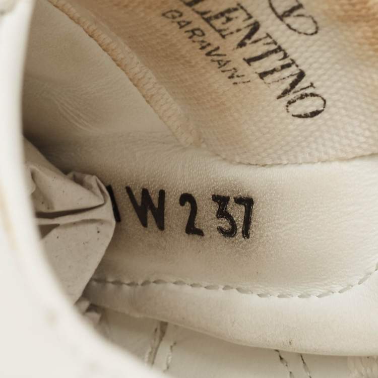 Pre Owned Valentino White Leather Rockstud Untitled Sneakers Size 37