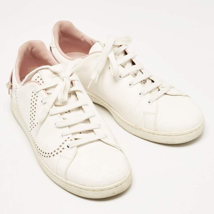 Pre Owned Valentino White Perforated Leather Backnet Rockstud Low Top Sneakers Size 40.5