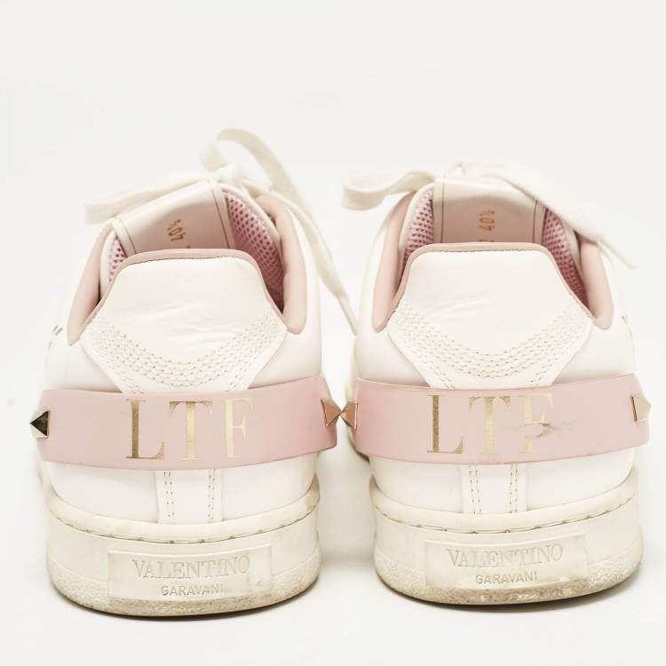 Pre Owned Valentino White Perforated Leather Backnet Rockstud Low Top Sneakers Size 40.5