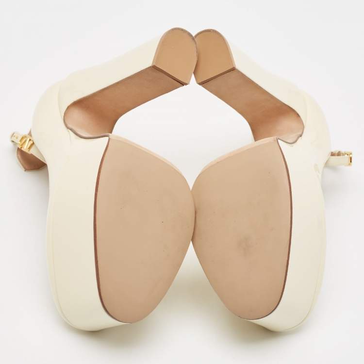 Pre Owned Valentino Cream Patent Leather Tango Platform Ankle Strap Block Heel Pumps Size 37.5