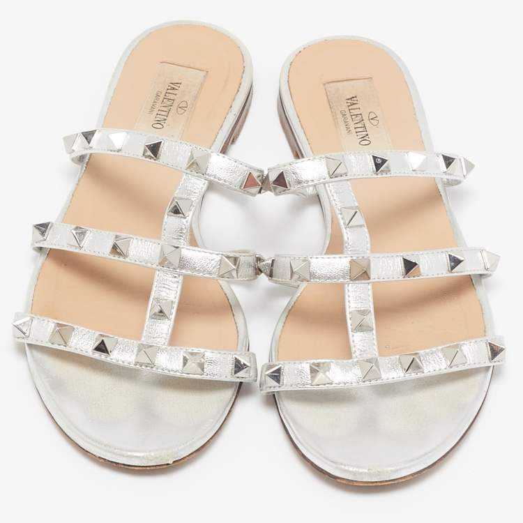 Pre Owned Valentino Silver Leather Rockstud Slide Flats Size 36