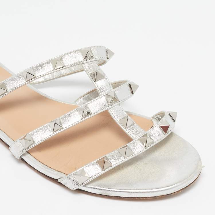 Pre Owned Valentino Silver Leather Rockstud Slide Flats Size 36