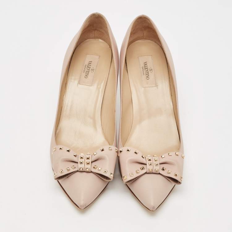 Pre Owned Valentino Beige Leather Rockstud Bow Pumps Size 41