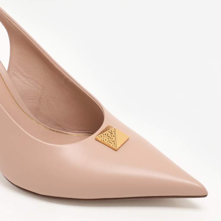 Pre Owned Valentino Nude Pink Leather One Stud Slingback Pumps Size 37