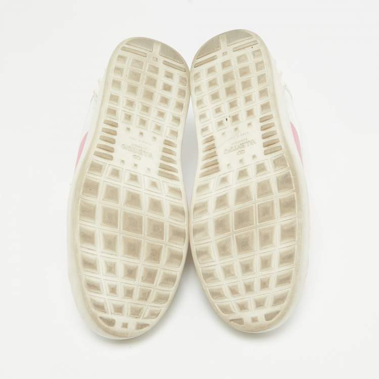 Pre Owned Valentino White/Red Leather Rockstud Lace Up Sneakers Size 39
