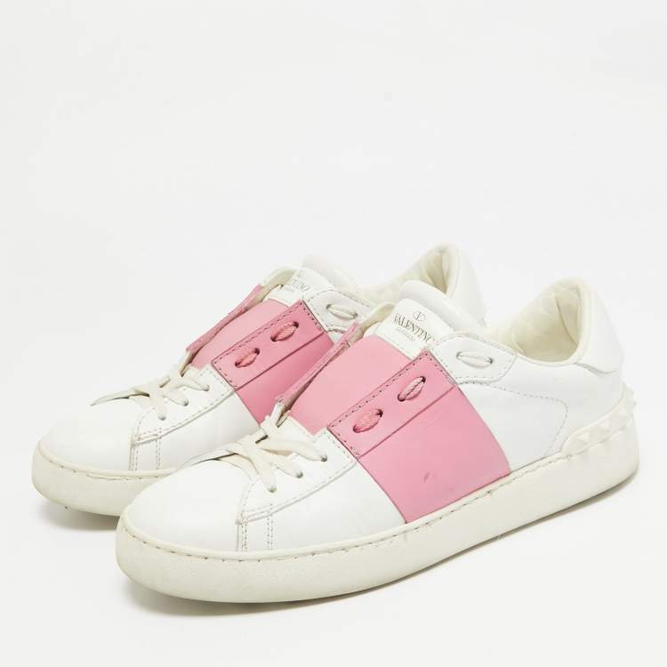 Pre Owned Valentino White/Red Leather Rockstud Lace Up Sneakers Size 39