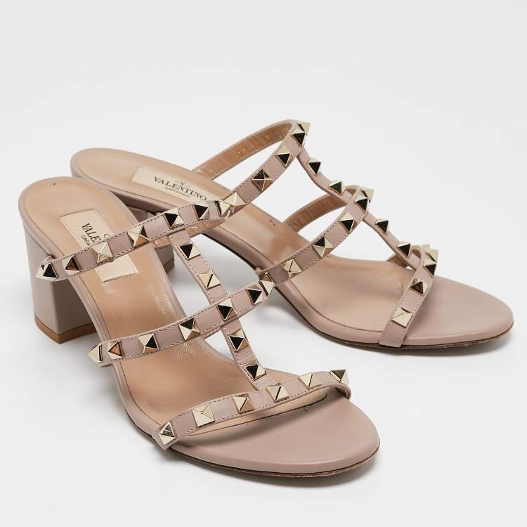 Pre Owned Valentino Beige Leather Rockstud Ankle Strap Sandals Size 37.5