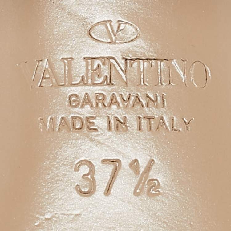 Pre Owned Valentino Beige Leather Rockstud Ankle Strap Sandals Size 37.5