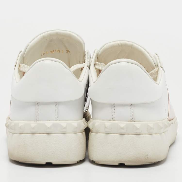 Pre Owned Valentino White/Beige Leather Rockstud Low Top Sneakers Size 38.5