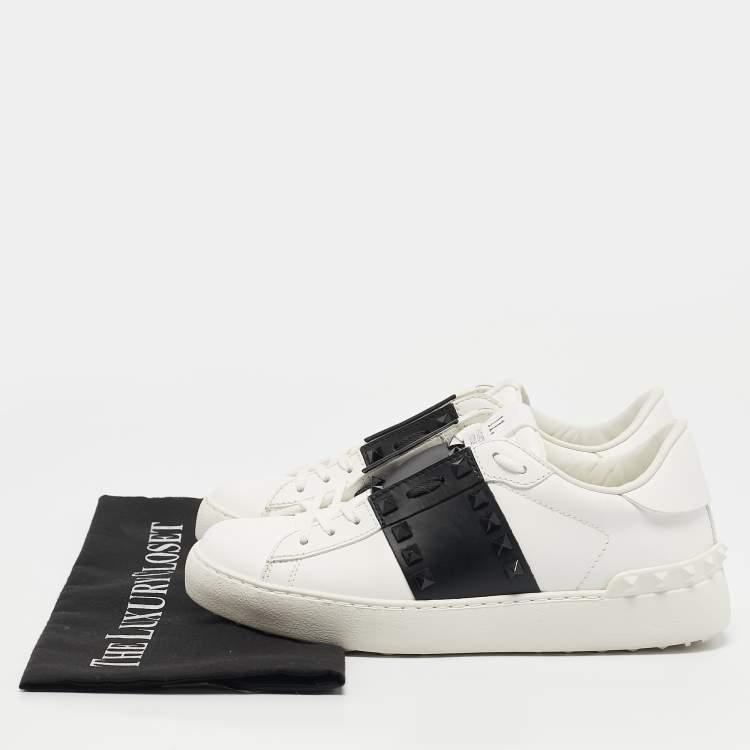 Pre Owned Valentino White/Black Leather Rockstud Low Top Sneakers Size 36.5