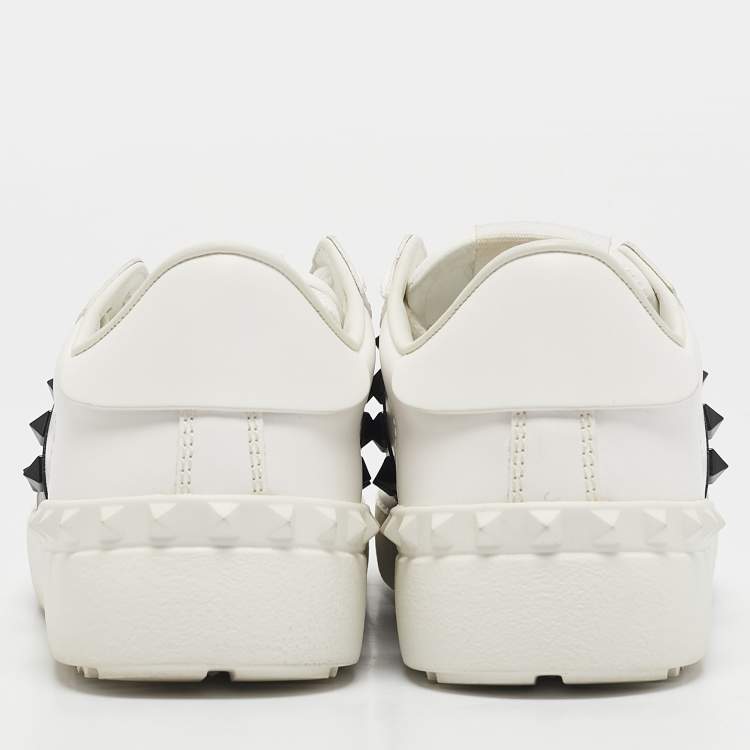 Pre Owned Valentino White/Black Leather Rockstud Low Top Sneakers Size 36.5