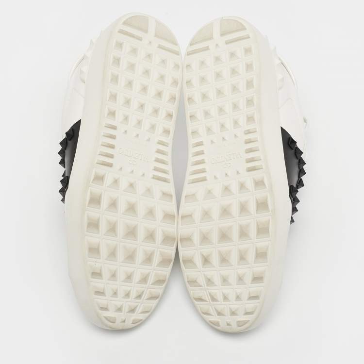 Pre Owned Valentino White/Black Leather Rockstud Low Top Sneakers Size 36.5