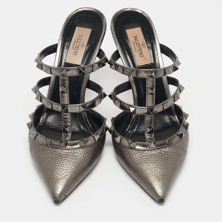 Pre Owned Valentino Metallic Grey Leather Rockstud Mules Size 39