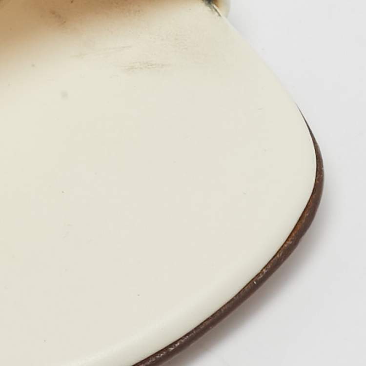 Pre Owned Valentino Off White Leather Escape Slide Sandals Size 39.5