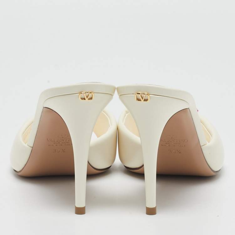 Pre Owned Valentino Off White Leather Escape Slide Sandals Size 39.5