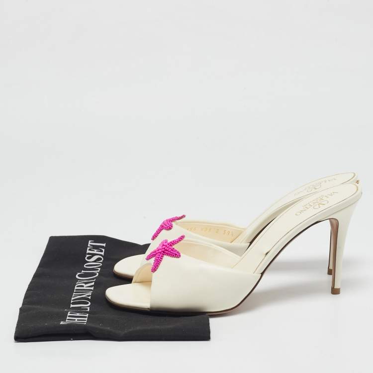 Pre Owned Valentino Off White Leather Escape Slide Sandals Size 39.5