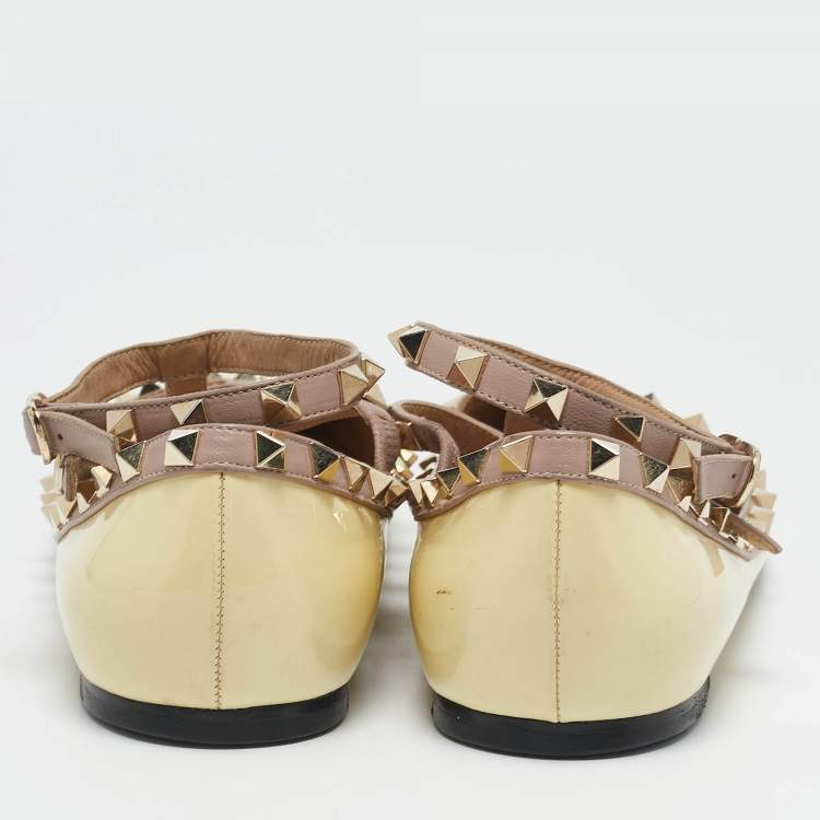 Pre Owned Valentino Yellow Patent Leather Rockstud Caged Ballet Flats Size 40.5