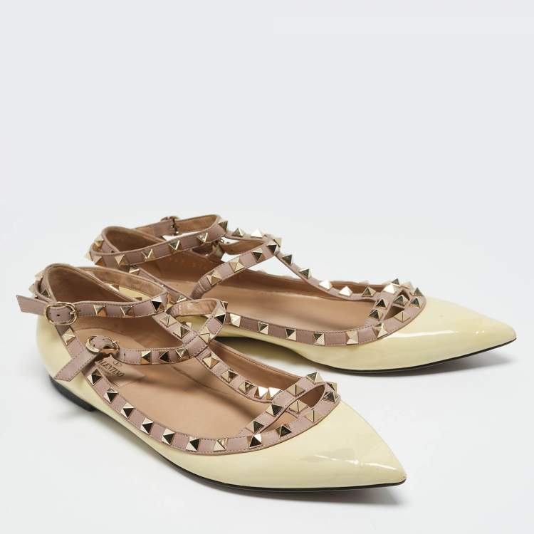 Pre Owned Valentino Yellow Patent Leather Rockstud Caged Ballet Flats Size 40.5