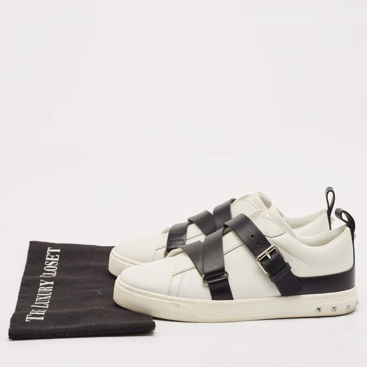 Pre Owned Valentino White/Black Leather Buckle Strap Rockstud Low Top Sneakers Size 38.5