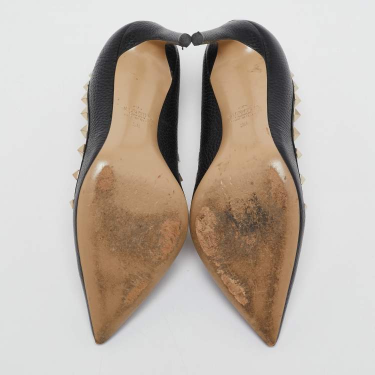 Pre Owned Valentino Black Leather Rockstud Pointed Toe Pumps Size 38