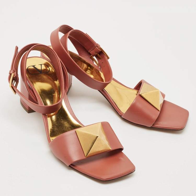 Pre Owned Valentino Pink Leather Roman Stud Ankle Strap Sandals Size 38.5