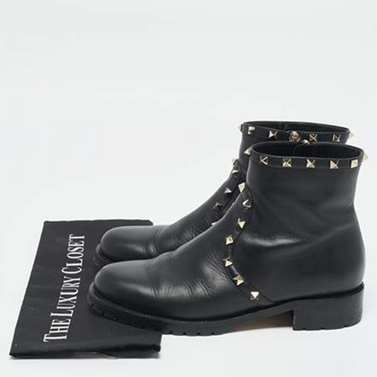 Pre Owned Valentino Black Leather Rockstud Chelsea Ankle Boots Size 39