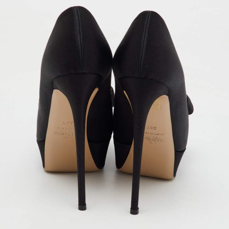 Pre Owned Valentino Black Satin Couture Bow Peep Toe Platform Pumps Size 38.5