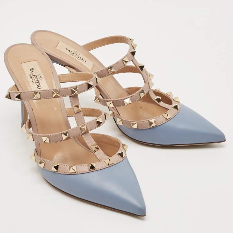 Pre Owned Valentino Blue/Beige Leather Rockstud Slide Sandals Size 39.5