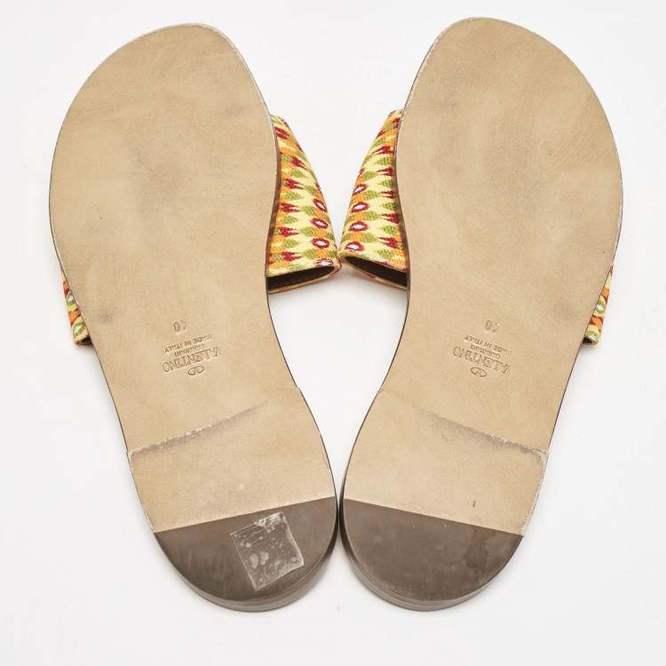 Pre Owned Valentino Multicolor Printed Canvas VLogo Flat Slides Size 40