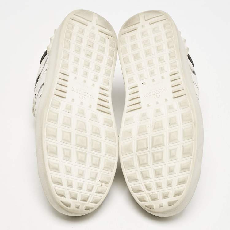 Pre Owned Valentino White Leather Rockstud Low Top Sneakers Size 37