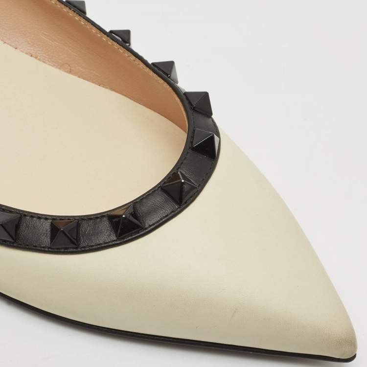 Pre Owned Valentino White/Black Leather Rockstud Ballet Flats Size 36.5