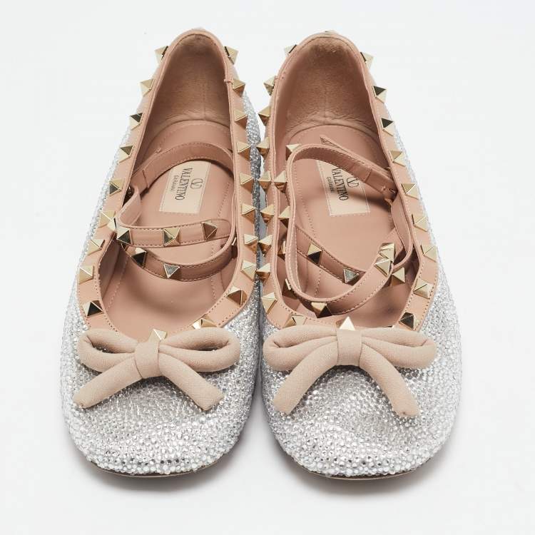 Pre Owned Valentino Beige/Silver Leather Crystal Embellished Rockstud Ballet Flats Size 39.5