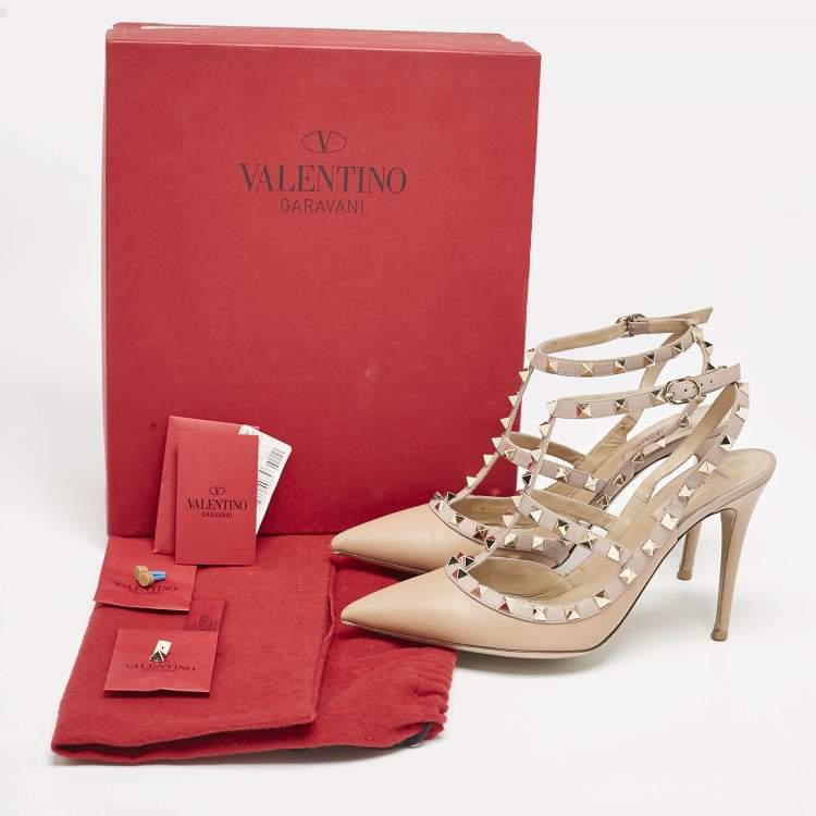 مملوكة مسبقًا Valentino Beige Leather Rockstud Caged Ankle Strap Pumps Size 40.5