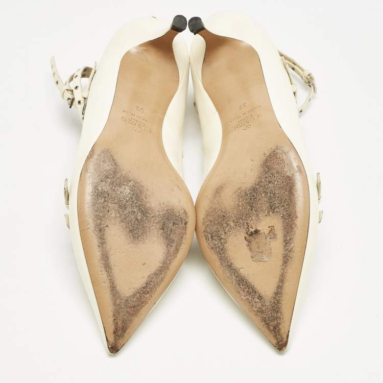 Pre Owned Valentino Off White Leather Love Latch Pumps Size 39