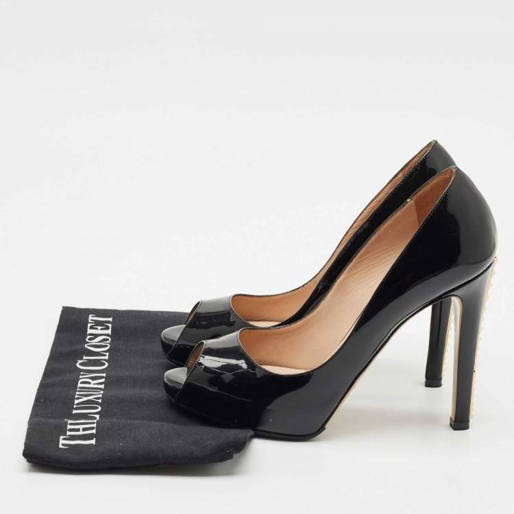 Pre Owned Valentino Black Patent Leather Rockstud Heel Peep Toe Pumps Size 37.5