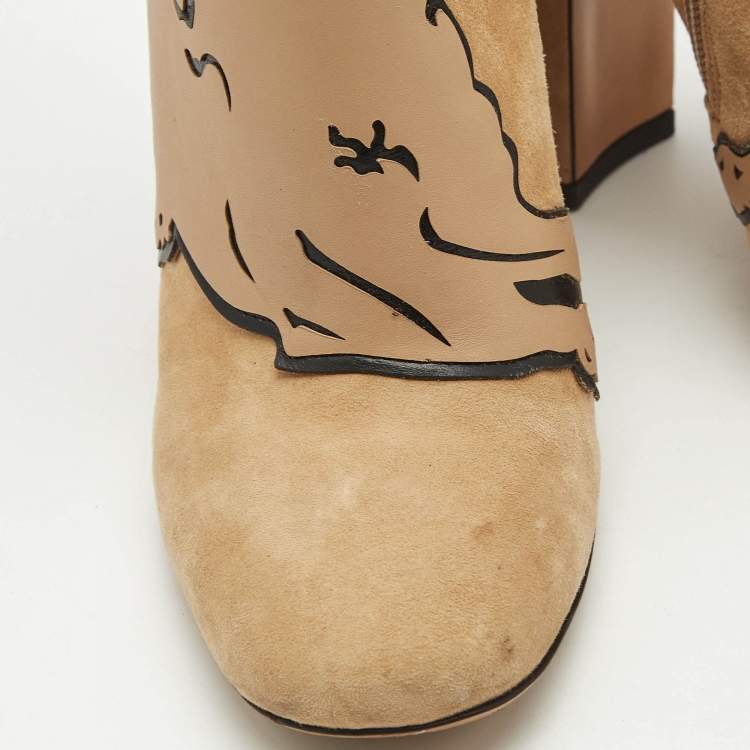Pre Owned Valentino Beige Suede Panther Ankle Length Ankle Boots Size 37