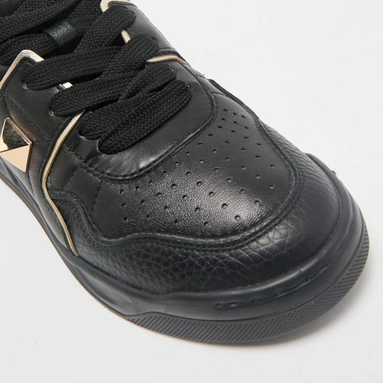 Pre Owned Valentino Black Leather One Stud  Sneakers Size 38.5