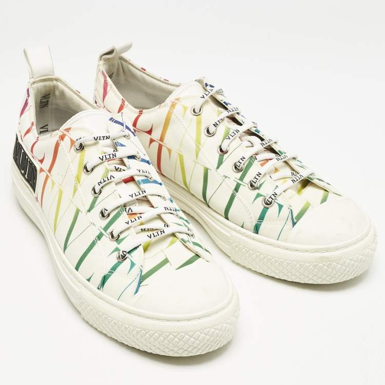 Pre Owned Valentino White Canvas VLTN Logo Allover Giggies Times Low Top Sneakers Size 40