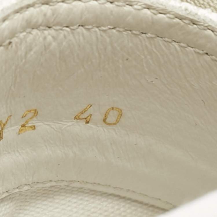 Pre Owned Valentino White Canvas VLTN Logo Allover Giggies Times Low Top Sneakers Size 40