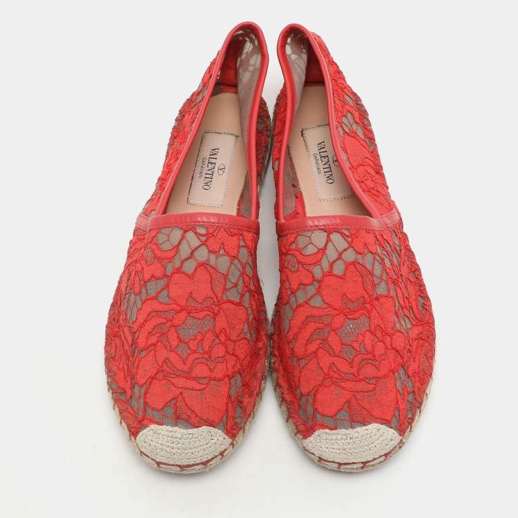 Pre Owned Valentino Red Lace Espadrille Flats Size 36