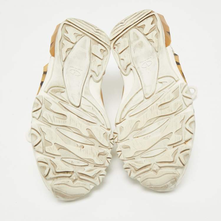 Pre Owned Valentino White Leather VLTN Bounce Sneakers Size 36