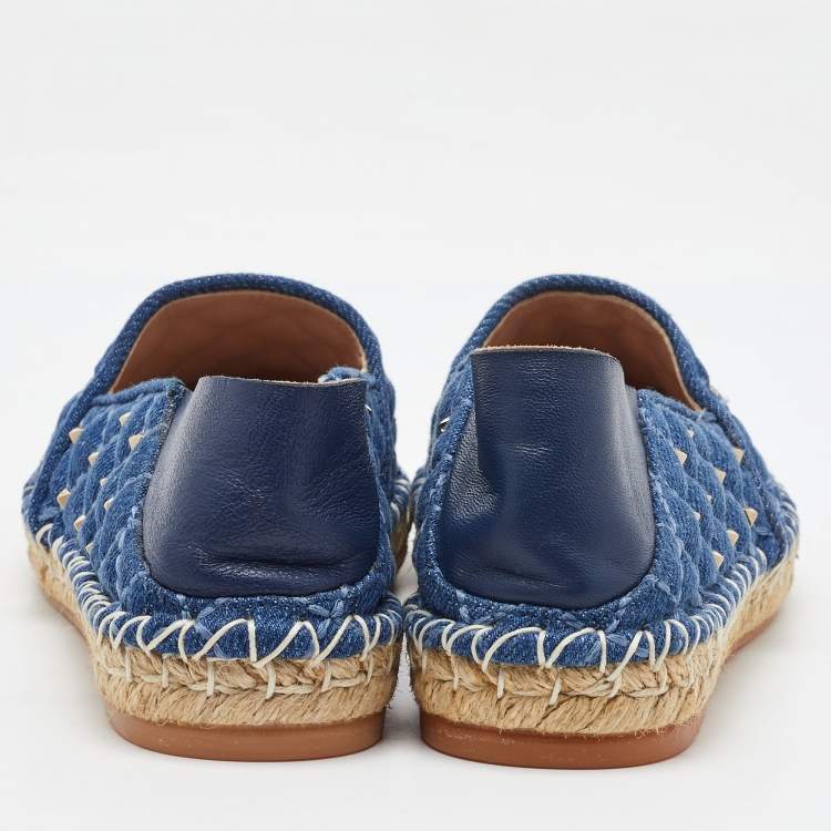 Pre Owned Valentino Blue Quilted Denim Rockstud Slip On Espadrille Flats Size 35