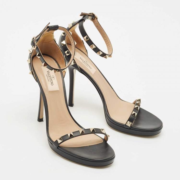 Pre Owned Valentino Black Leather Rockstud Ankle Strap Sandals Size 38.5