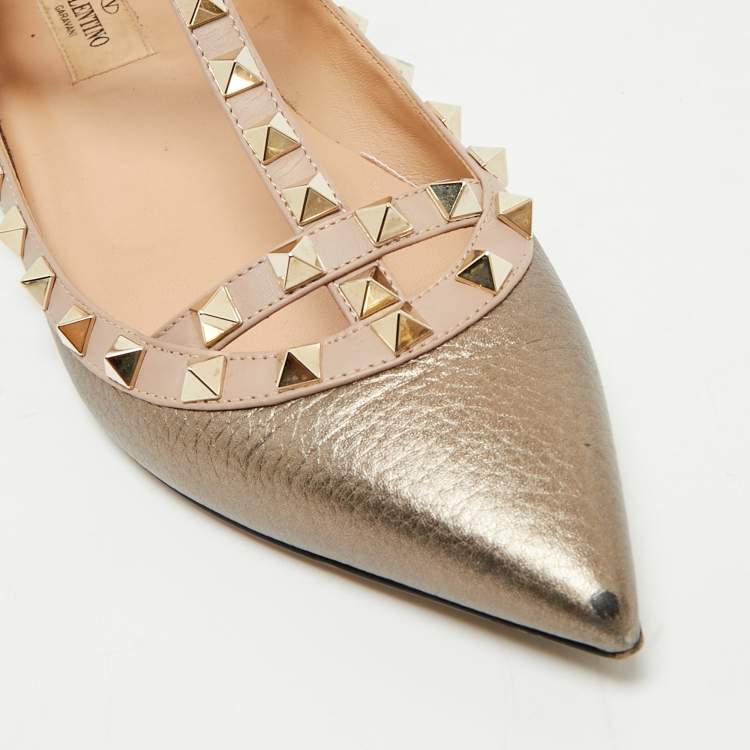 Pre Owned Valentino Metallic/Beige Leather Rockstud Caged Ankle Strap Ballet Flats Size 38.5