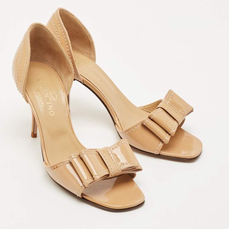 Pre Owned Valentino Beige  Patent Bow Embellished D'orsay Open Toe Pumps Size 35.5